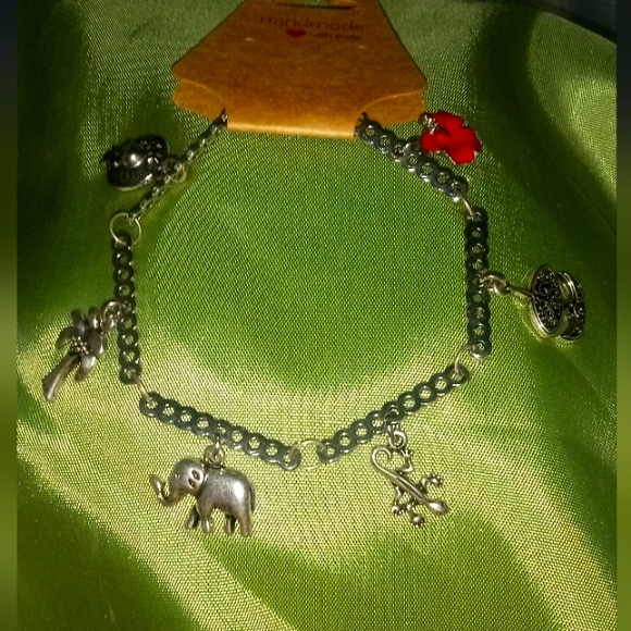 Handmade Bracelet by GawdyVisons® (me) - Picture 1 of 4